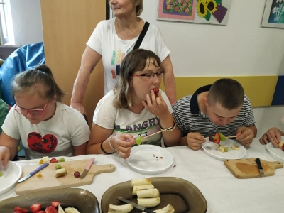 PIKNIK OWOCOWY - zdjęcia - zdjęcie19