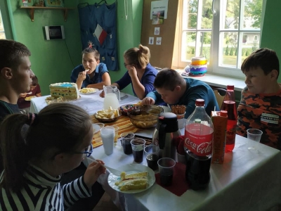 NASZE TRADYCJE - URODZINY UCZNIÓW - zdjęcia - zdjęcie16