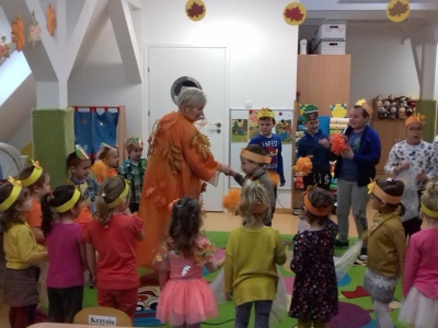 INTEGRACJA - SPOTKANIE Z PRZEDSZKOLAKAMI - zdjęcia - zdjęcie3